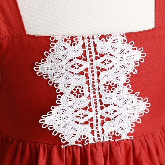 Red Pinafore Dress Embroidered Lace Eyelet Trim Size 2T/3T Perfect Condition - Picture 6 of 7